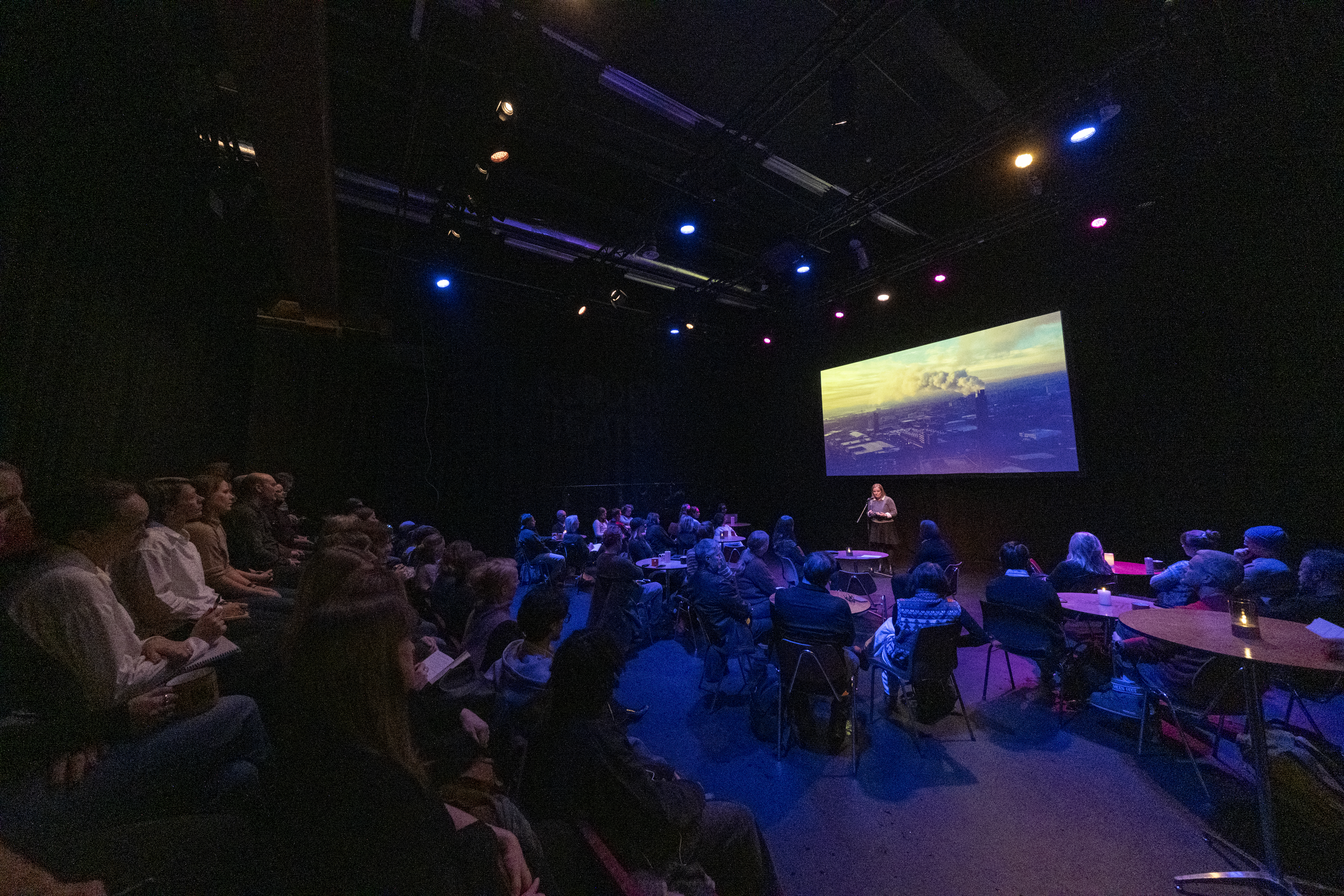 HEDDADAGENE: Kunst, utenforskap og demokratibygging